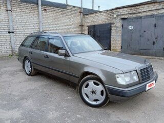 1988 Mercedes-Benz W124 300, серый, 750000 рублей, вид 1