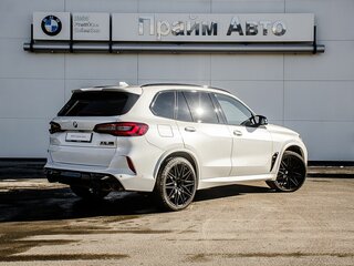 2021 BMW X5 M Competition III (F95), белый, 10000000 рублей, вид 2