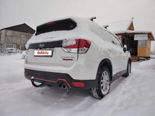 2019 Subaru Forester V, белый, 3350000 рублей, вид 3