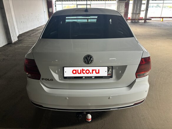 2018 Volkswagen Polo V Рестайлинг, белый - вид 1