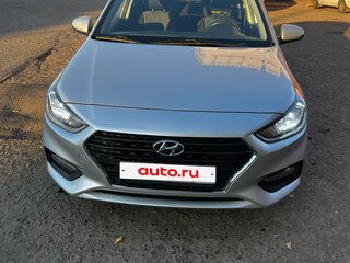 2019 Hyundai Solaris II, серебристый, 1395000 рублей, вид 1