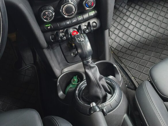 2015 Mini Hatch Cooper D III (F55/F56), красный, 980002 рублей - вид 11