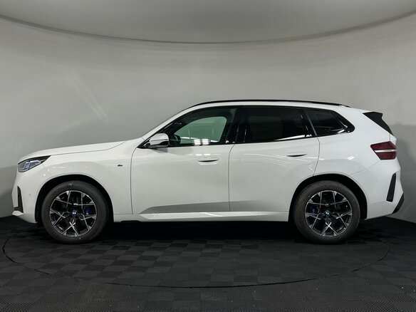 2025 BMW X3 20i xDrive IV (G45/G48), белый, 8925000 рублей - вид 5