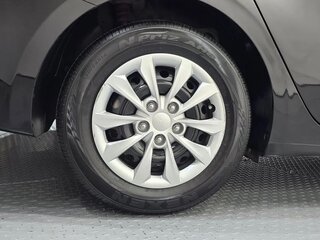 2023 Kia K3 II Рестайлинг, чёрный, 1450000 рублей, вид 5
