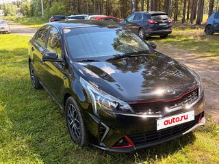 2020 Kia Rio IV Рестайлинг, чёрный, 1700000 рублей, вид 2