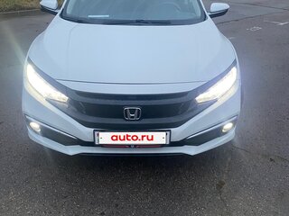 2020 Honda Civic X, белый, 1650000 рублей, вид 2