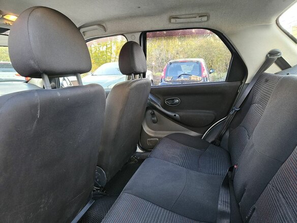 2008 Fiat Albea I Рестайлинг, серебристый, 180000 рублей - вид 11