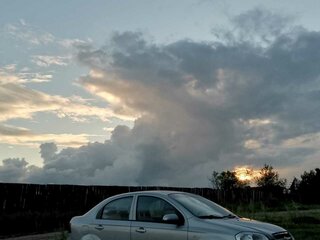 2009 Chevrolet Aveo I Рестайлинг, серебристый, 428000 рублей, вид 1