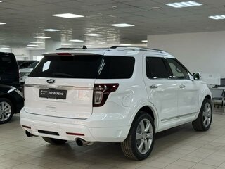 2013 Ford Explorer Sport V, белый, 1249000 рублей, вид 5