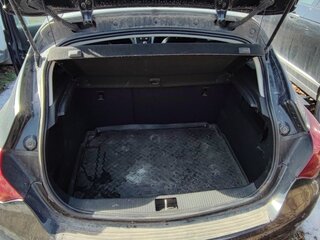 2011 Opel Astra J, чёрный, 368000 рублей, вид 3