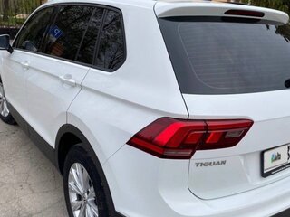 2020 Volkswagen Tiguan II, белый, 2420000 рублей, вид 4