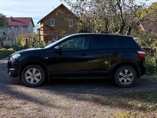 2012 Nissan Qashqai I Рестайлинг, чёрный, 650000 рублей, вид 1