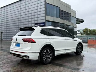 2022 Volkswagen Tiguan L II Рестайлинг (China Market), белый, 1860000 рублей, вид 5