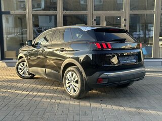 2019 Peugeot 3008 II, чёрный, 1730000 рублей, вид 2