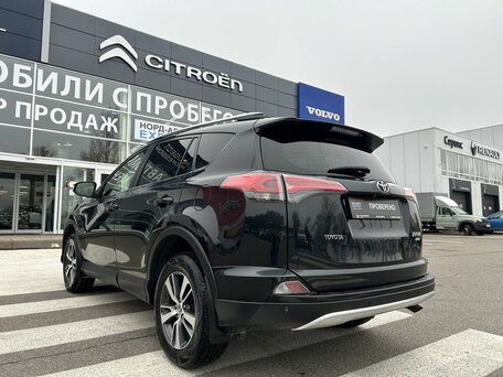 2016 Toyota RAV4 IV (XA40) Рестайлинг, чёрный, 2120000 рублей, вид 5