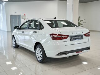 2024 Lada (ВАЗ) Vesta I Рестайлинг (NG), белый, 1120000 рублей, вид 4