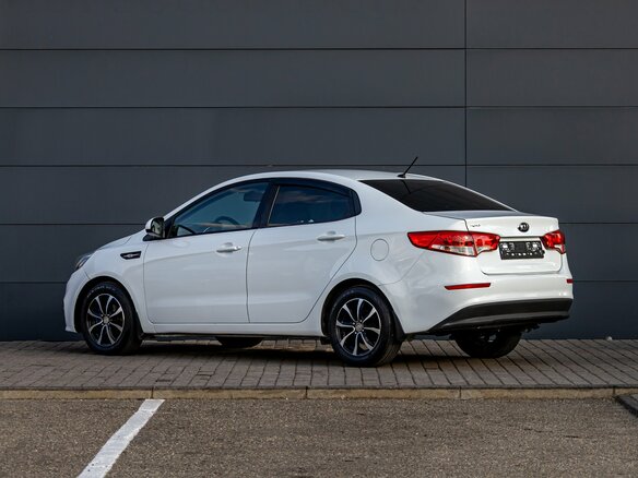 2016 Kia Rio III Рестайлинг, белый, 795000 рублей - вид 20