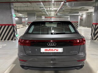 2018 Audi Q8 55 TFSI I (4M), серый, 7900000 рублей, вид 4