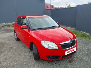 2008 Skoda Fabia II, красный, 380000 рублей, вид 2