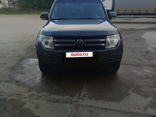 2011 Mitsubishi Pajero IV, серый, 1700000 рублей, вид 1