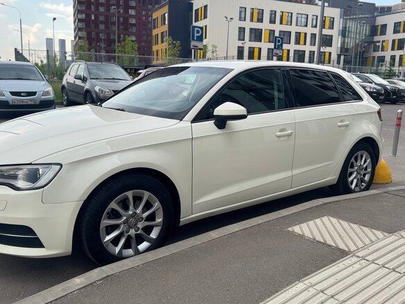2013 Audi A3 III (8V), белый, 1375000 рублей - вид 1