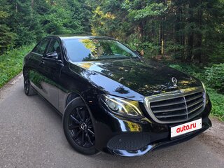 2017 Mercedes-Benz E-Класс 200 V (W213, S213, C238), чёрный, 2600000 рублей, вид 2