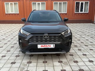 2022 Toyota RAV4 V (XA50), коричневый, 2800000 рублей, вид 2
