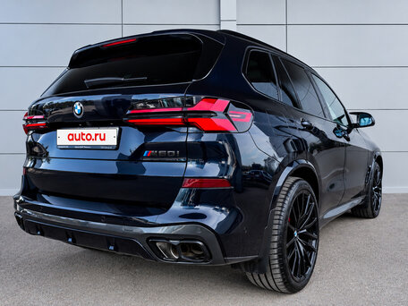 2024 BMW X5 M60i IV (G05/G18) Рестайлинг, синий, 14790000 рублей, вид 4