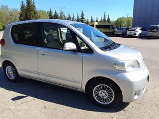 2009 Toyota Porte I, серебристый, 695000 рублей, вид 4