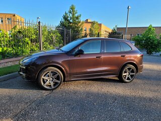 2016 Porsche Cayenne Diesel II Рестайлинг (958), коричневый, 6000000 рублей, вид 3
