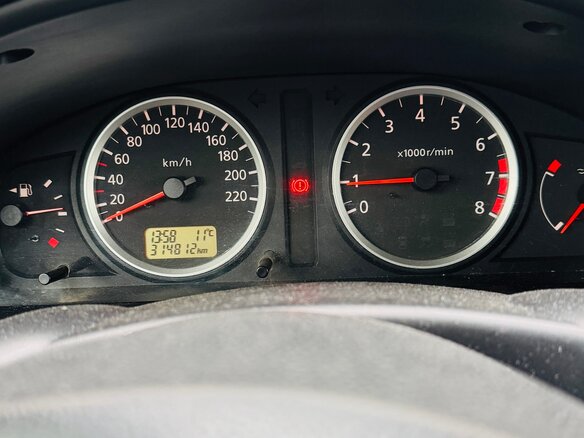 2005 Nissan Almera II (N16) Рестайлинг, серый, 220000 рублей - вид 5