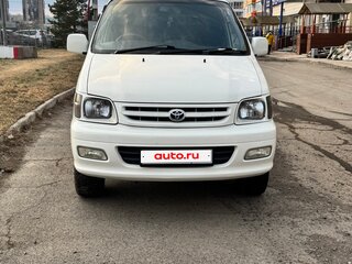 2002 Toyota Town Ace III, белый, 580000 рублей, вид 3