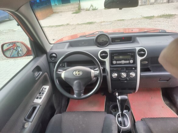 2004 Scion xB I, оранжевый, 520000 рублей - вид 8