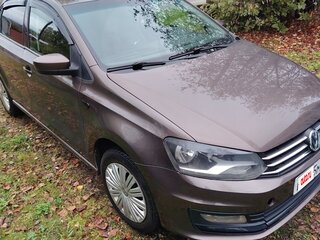 2016 Volkswagen Polo V Рестайлинг, коричневый, 630000 рублей, вид 5