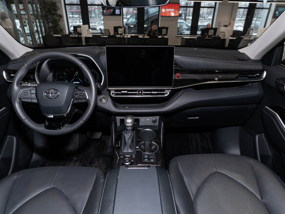 2026 Toyota Highlander IV (XU70), белый, 5690000 рублей - вид 20