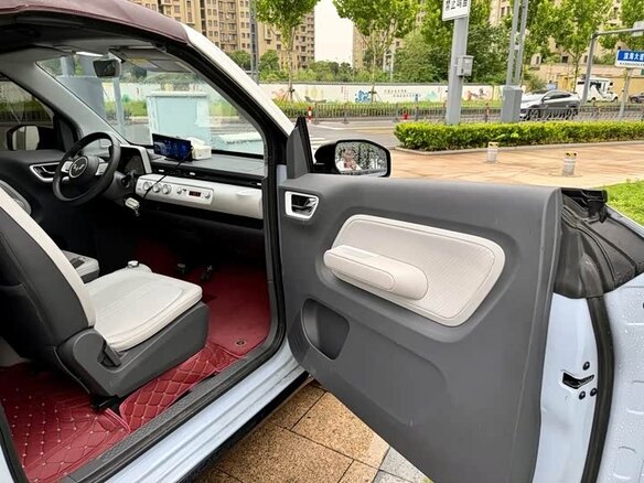 2024 Wuling Mini EV 26.5 kWh III, синий, 670000 рублей - вид 12