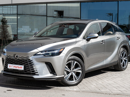 Lexus RX V