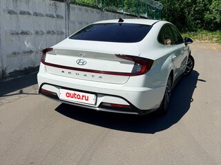 2021 Hyundai Sonata VIII (DN8), белый, 1890000 рублей, вид 4