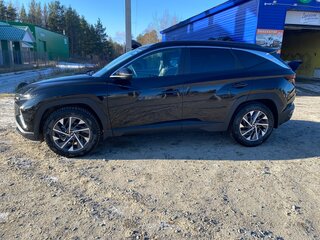 2022 Hyundai Tucson IV, чёрный, 3600000 рублей, вид 5