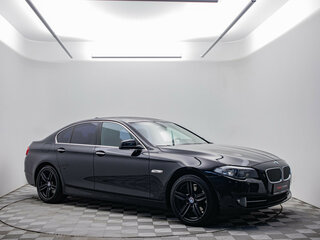 2013 BMW 5 серии 520i VI (F10/F11/F07), чёрный, 1358000 рублей, вид 3