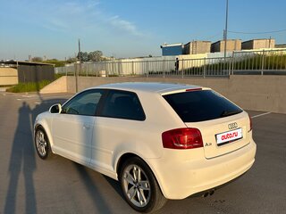 2010 Audi A3 II (8P) Рестайлинг 2, белый, 900000 рублей, вид 5