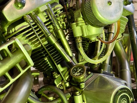 1984 Harley-Davidson Dyna Super Glide, чёрный, 4400000 рублей, вид 4