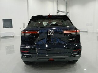 2025 Changan UNI-S I Рестайлинг, чёрный, 3179900 рублей, вид 4