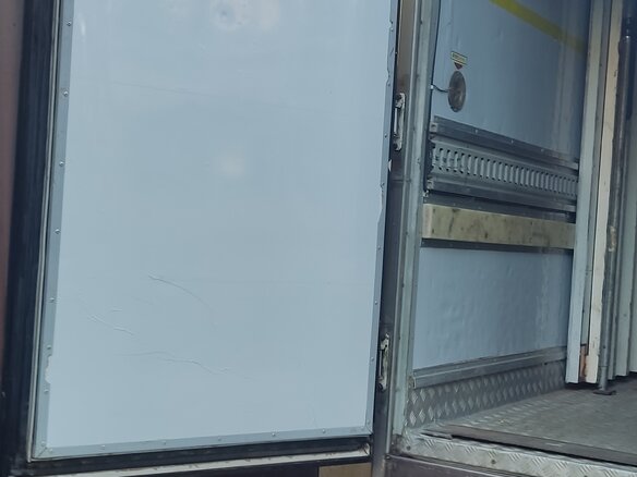 2004 Hino Series 300 (Dutro), белый, 1800000 рублей - вид 5