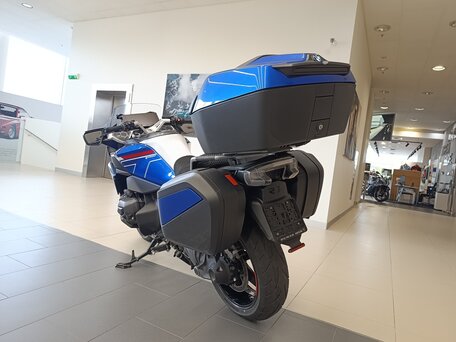 2025 BMW R 1300 RT, синий, 2850000 рублей, вид 4