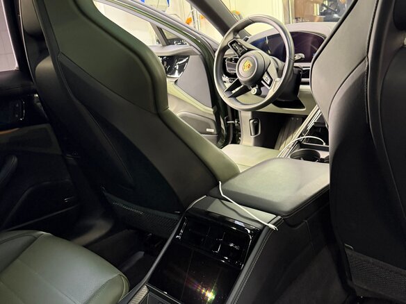 2024 Porsche Panamera 4 III, зелёный, 19000000 рублей - вид 8