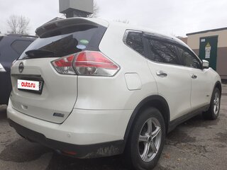 2015 Nissan X-Trail III, белый, 1450000 рублей, вид 2