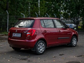2008 Skoda Fabia II, красный, 309000 рублей, вид 2