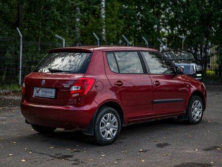 2008 Skoda Fabia II, красный, 309000 рублей, вид 2