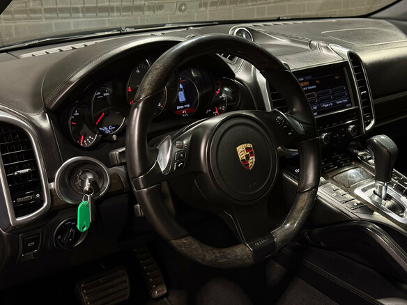 2011 Porsche Cayenne S II (958), чёрный, 2080000 рублей - вид 18